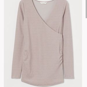 H&M MAMA Maternity/Nursing Top - Sz L